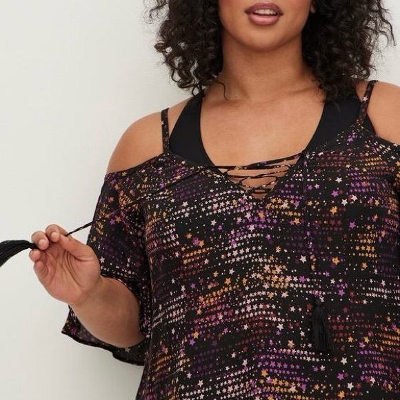Torrid Mini Crepe Cold Shoulder Cover Up Dress Plus Size 3X Stars Print Tunic - Picture 5 of 13